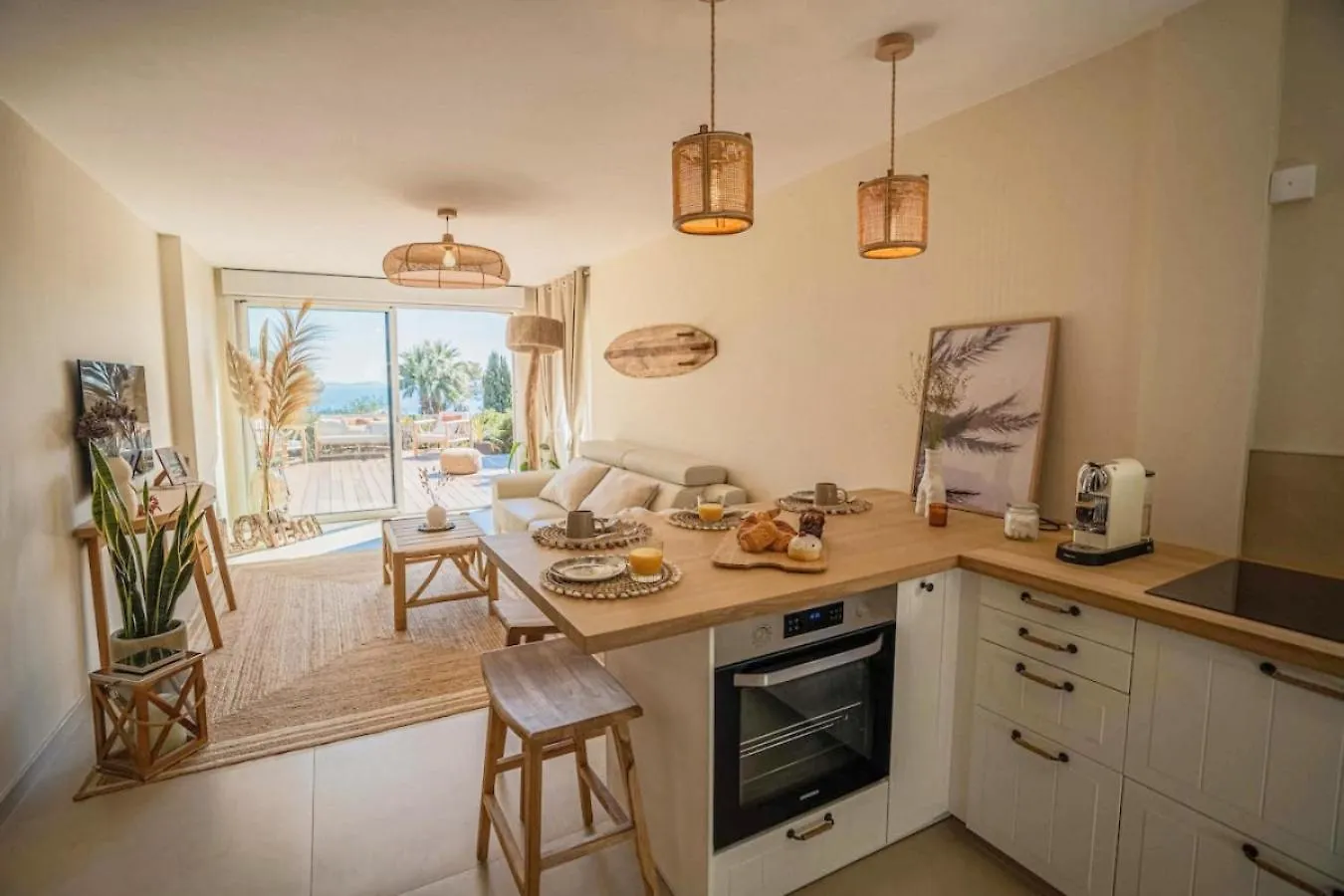 Logement Vue Mer Splendide - Situe A 50 Metres Du Bord De Mer Et 2 Minutes Des Plages - Bandolina Apartment 0*, Bandol France
